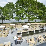 Fletcher Hotel-restaurant 's-hertogenbosch Hotel 4*