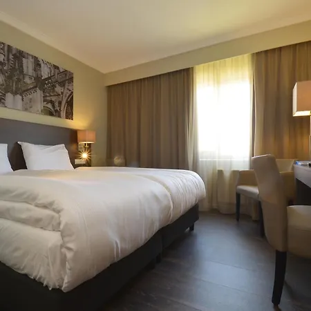 Fletcher Hotel-restaurant 's-hertogenbosch Hotel 4*