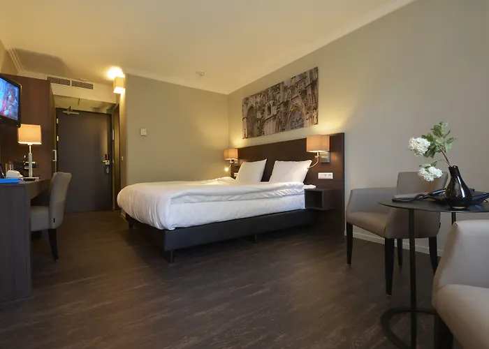 Fletcher Hotel-restaurant 's-hertogenbosch فندق روزمالين