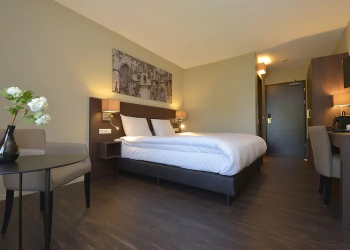 Fletcher Hotel-restaurant 's-hertogenbosch فندق روزمالين