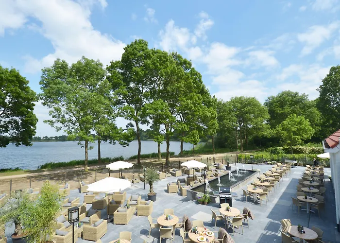 Fletcher Hotel-restaurant 's-hertogenbosch فندق روزمالين