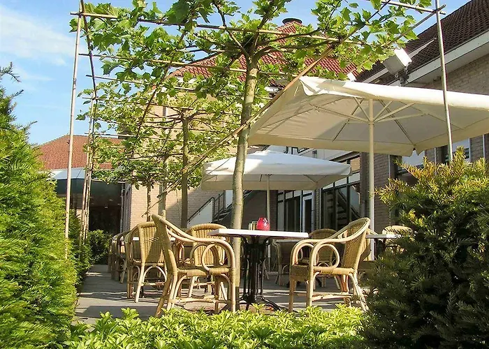 Fletcher Hotel-restaurant 's-hertogenbosch روزمالين
