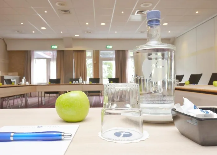 فندق Fletcher Hotel-restaurant 's-hertogenbosch روزمالين